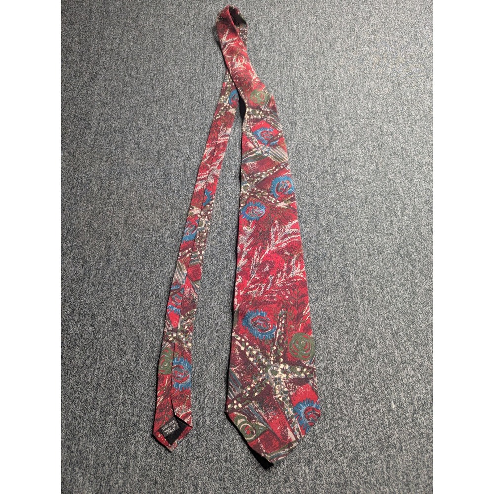 Austin Grey Mens Silk Necktie Red Abstract Geometric Made in Italy 3.75 In Width